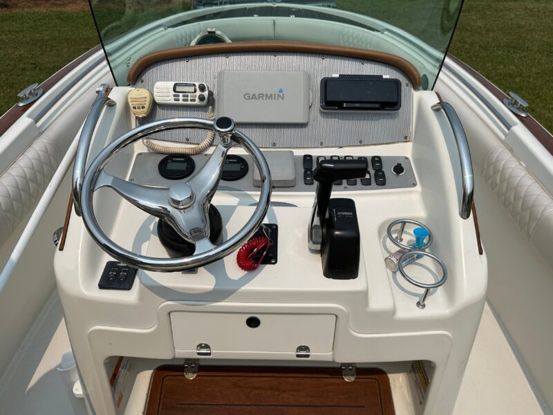 2007 Chris-Craft Catalina 23