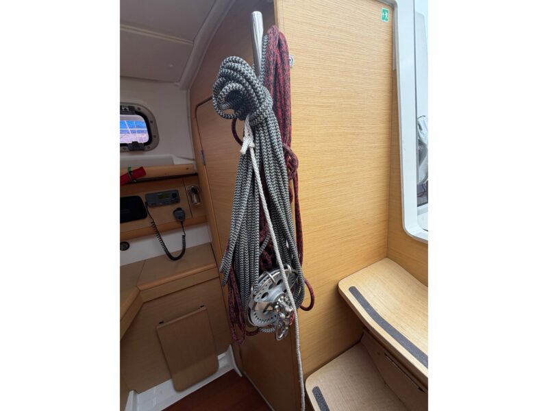 2011 Beneteau First 30