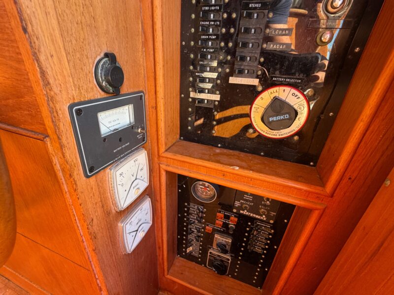 1986 Grand Banks 36 Classic