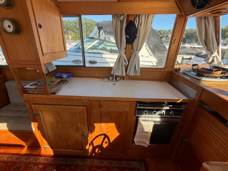1986 Grand Banks 36 Classic