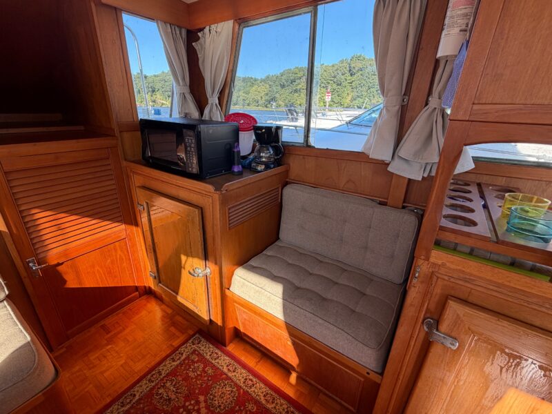 1986 Grand Banks 36 Classic