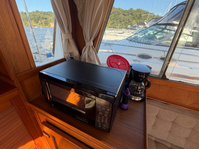 1986 Grand Banks 36 Classic