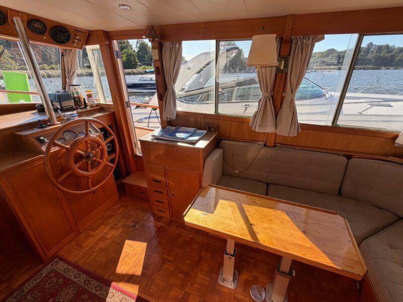 1986 Grand Banks 36 Classic