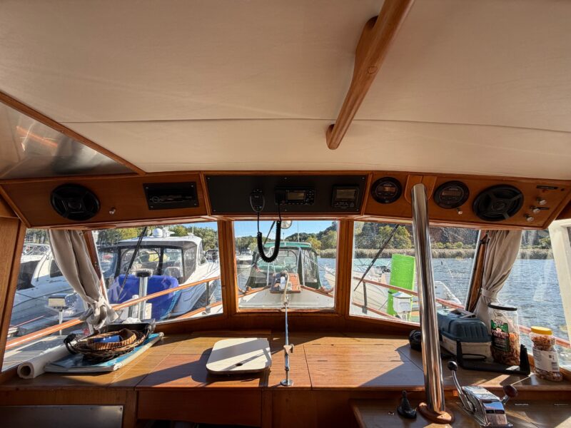 1986 Grand Banks 36 Classic