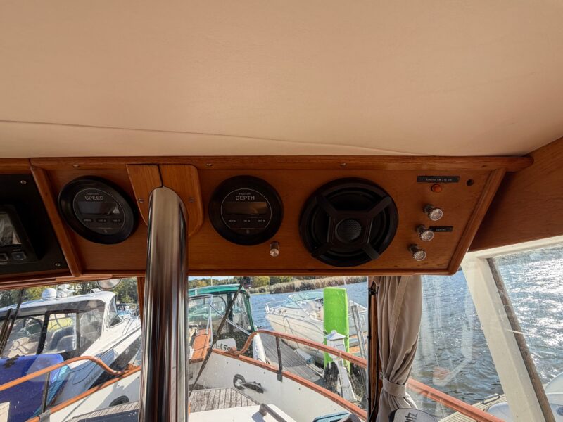 1986 Grand Banks 36 Classic