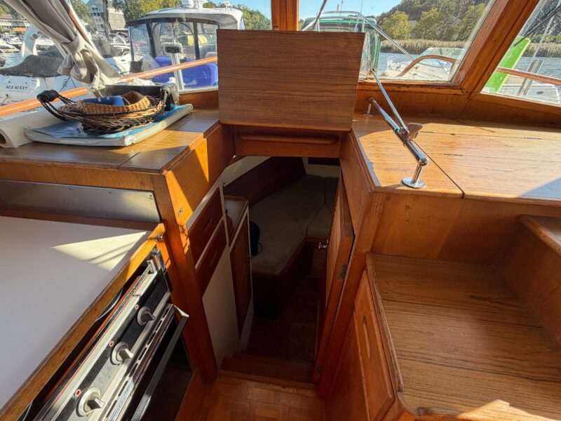 1986 Grand Banks 36 Classic