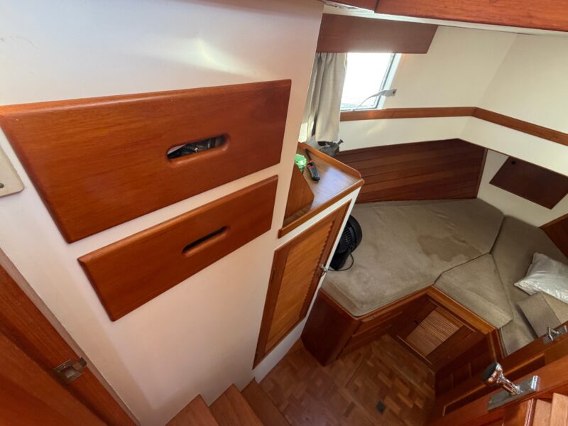 1986 Grand Banks 36 Classic