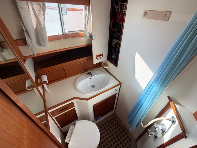 1986 Grand Banks 36 Classic