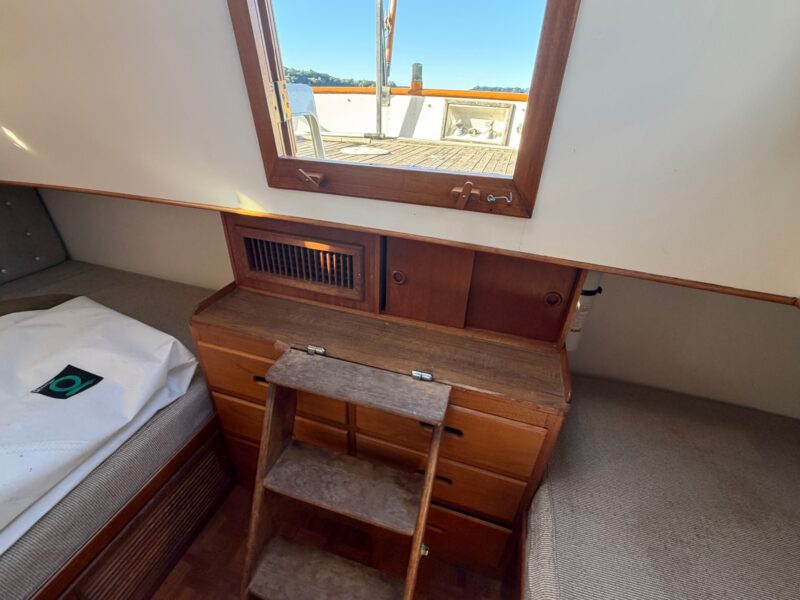 1986 Grand Banks 36 Classic