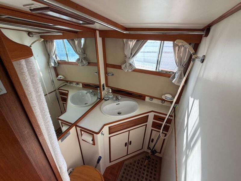 1986 Grand Banks 36 Classic