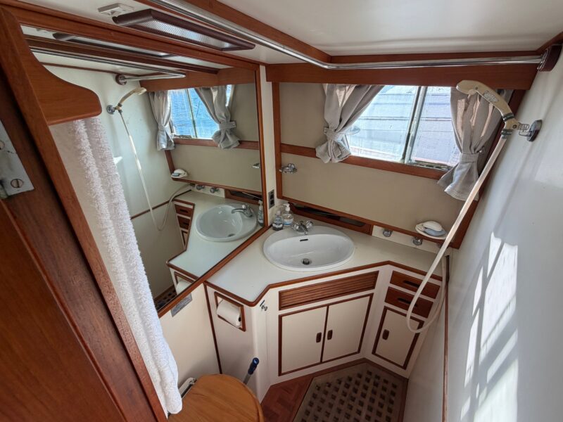 1986 Grand Banks 36 Classic
