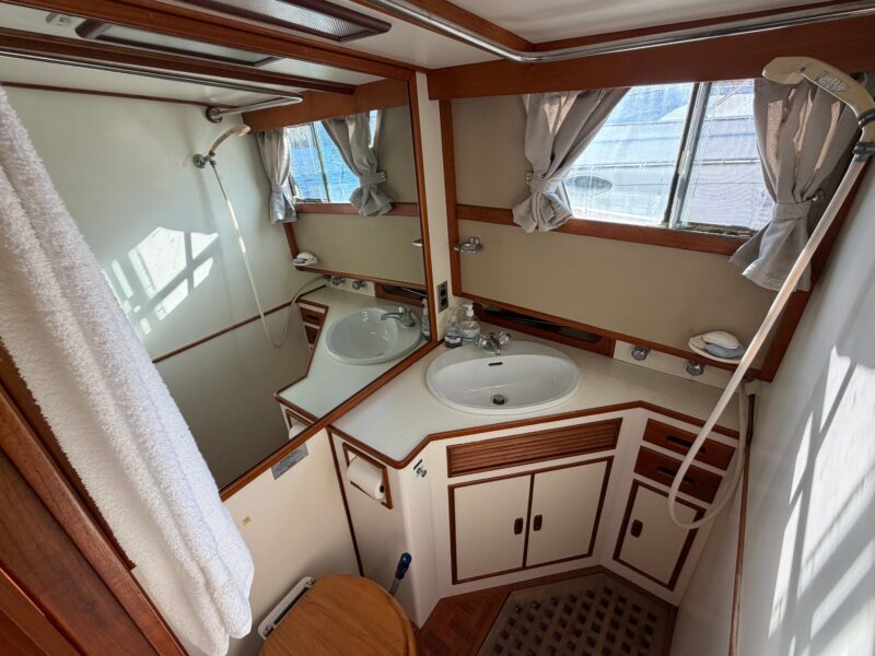 1986 Grand Banks 36 Classic