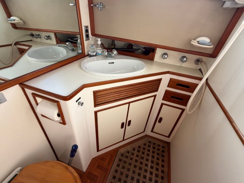 1986 Grand Banks 36 Classic