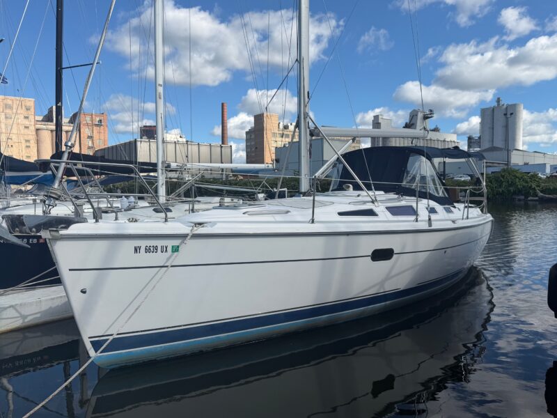 2003 Hunter 356