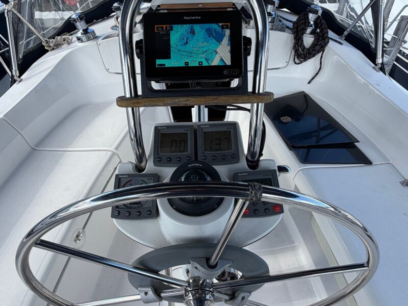 2003 Hunter 356