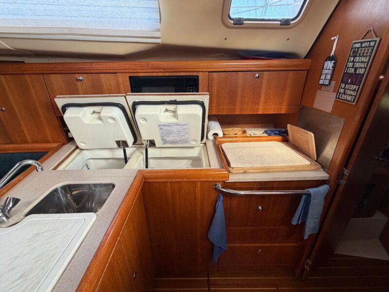 2003 Hunter 356