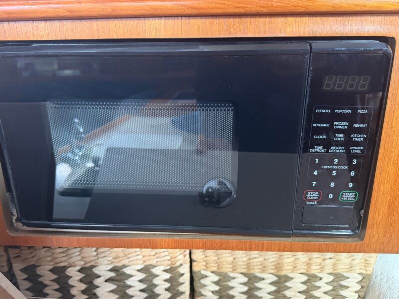 2003 Hunter 356