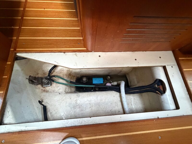 2003 Hunter 356