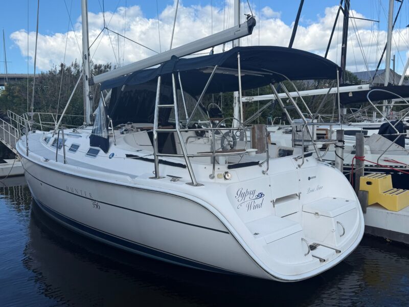 2003 Hunter 356