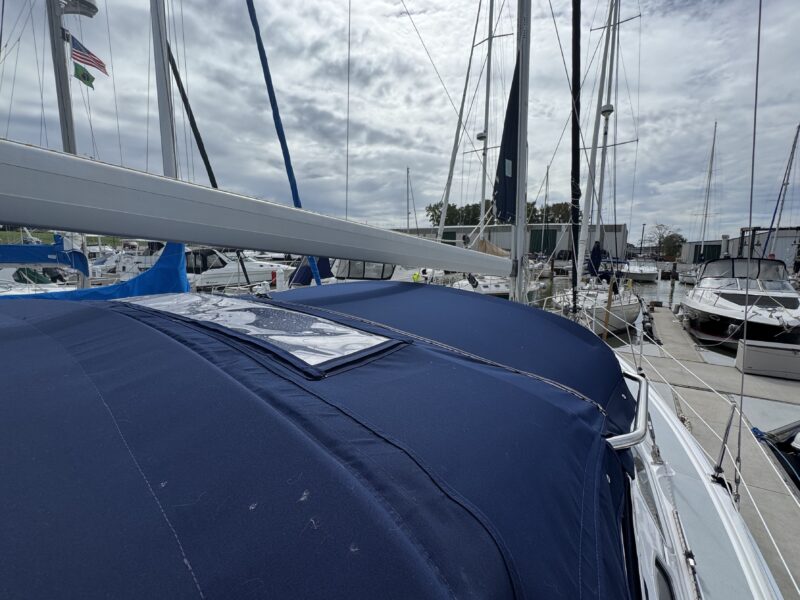 2009 Hunter 36