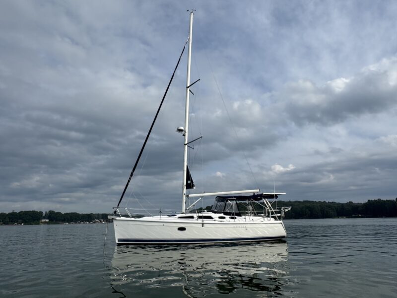 2009 Hunter 36