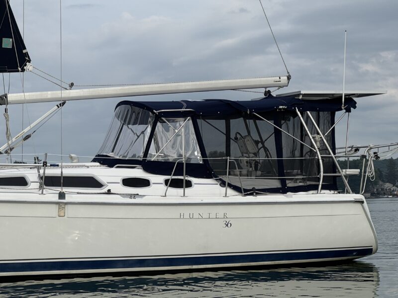 2009 Hunter 36