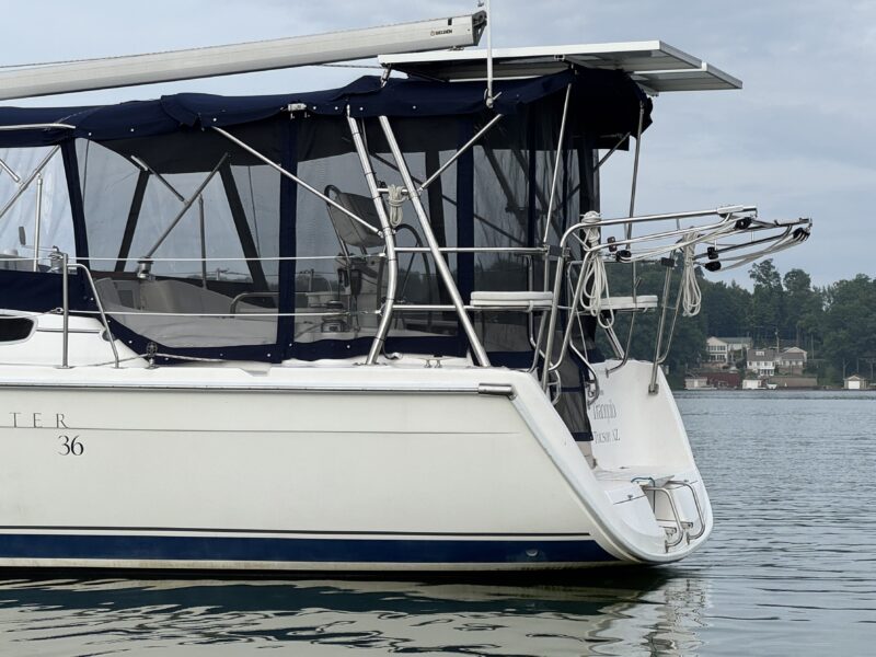 2009 Hunter 36