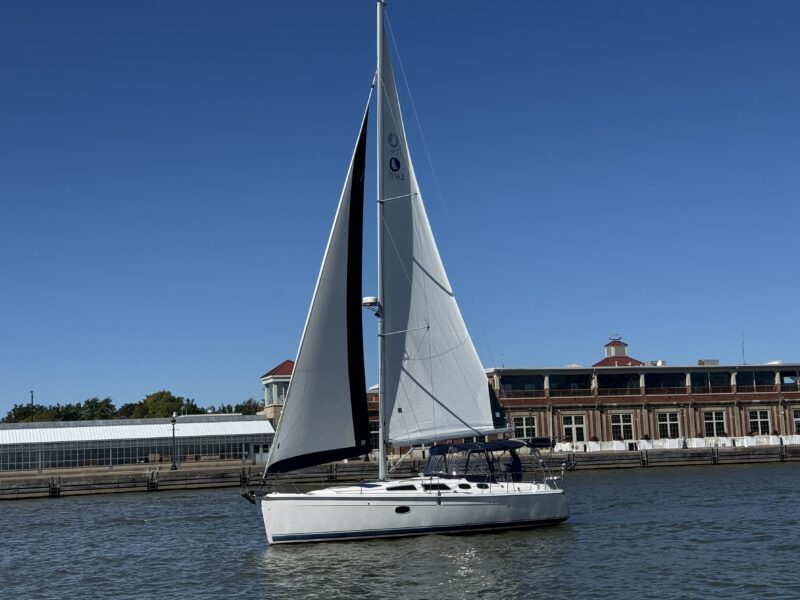 2009 Hunter 36