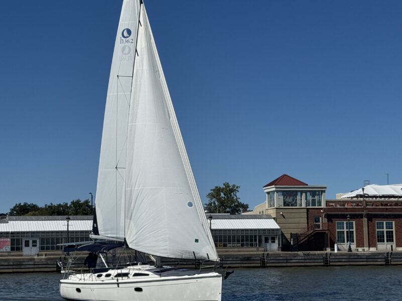 2009 Hunter 36