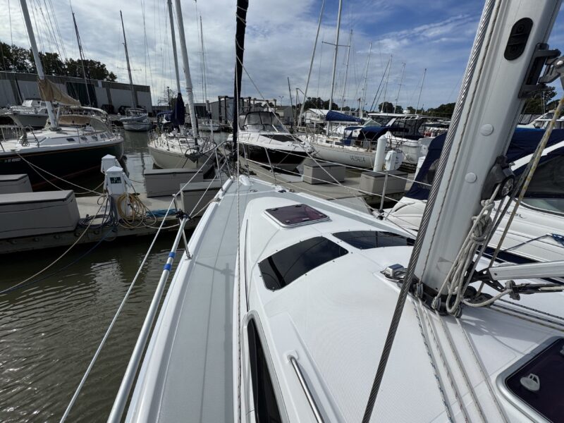 2009 Hunter 36