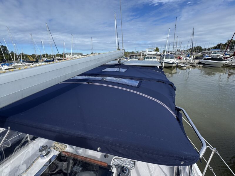 2009 Hunter 36