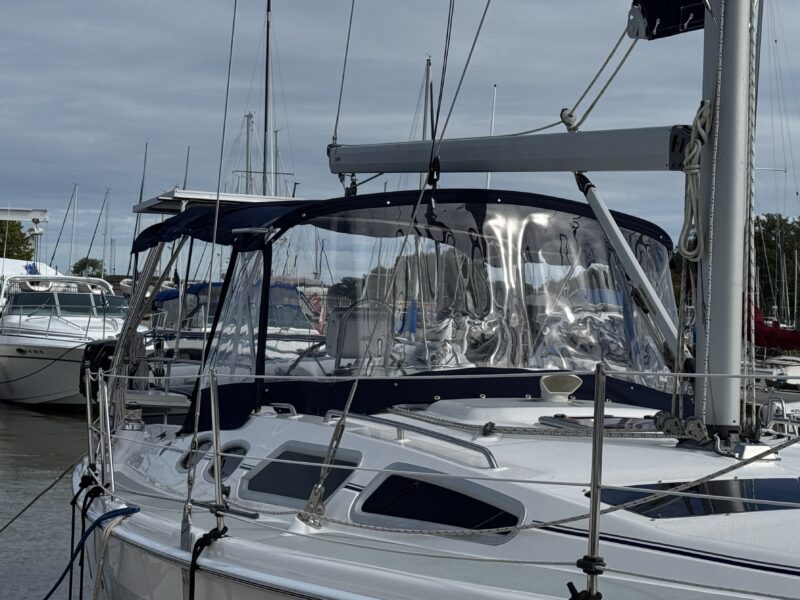2009 Hunter 36