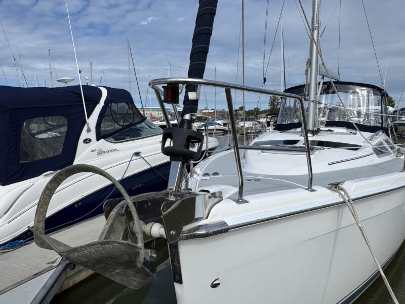 2009 Hunter 36