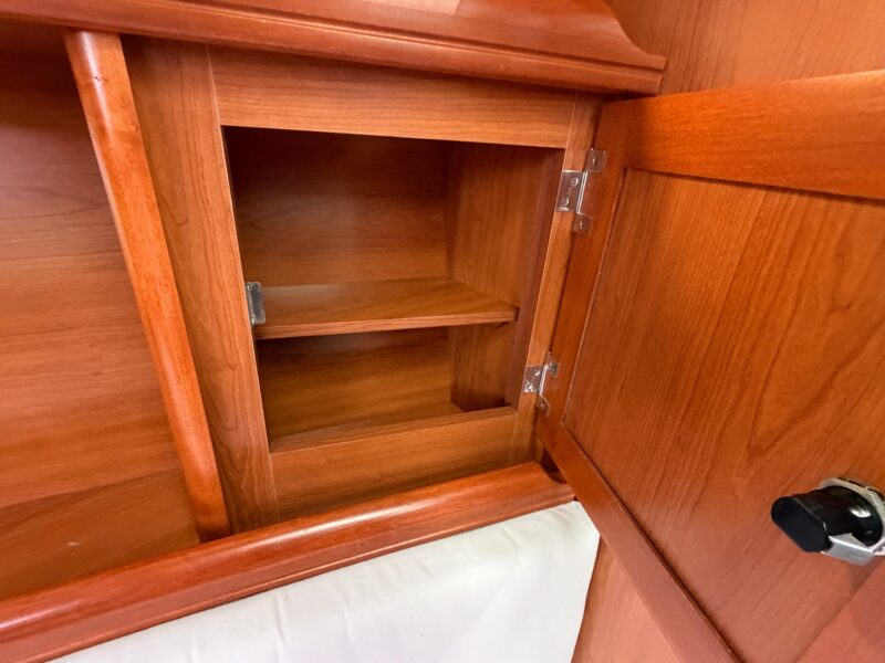 2009 Hunter 36