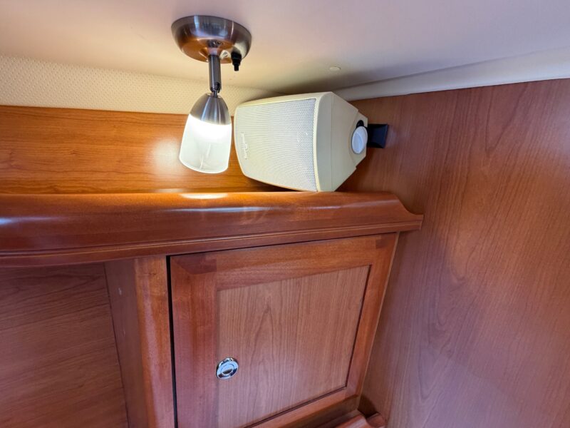 2009 Hunter 36