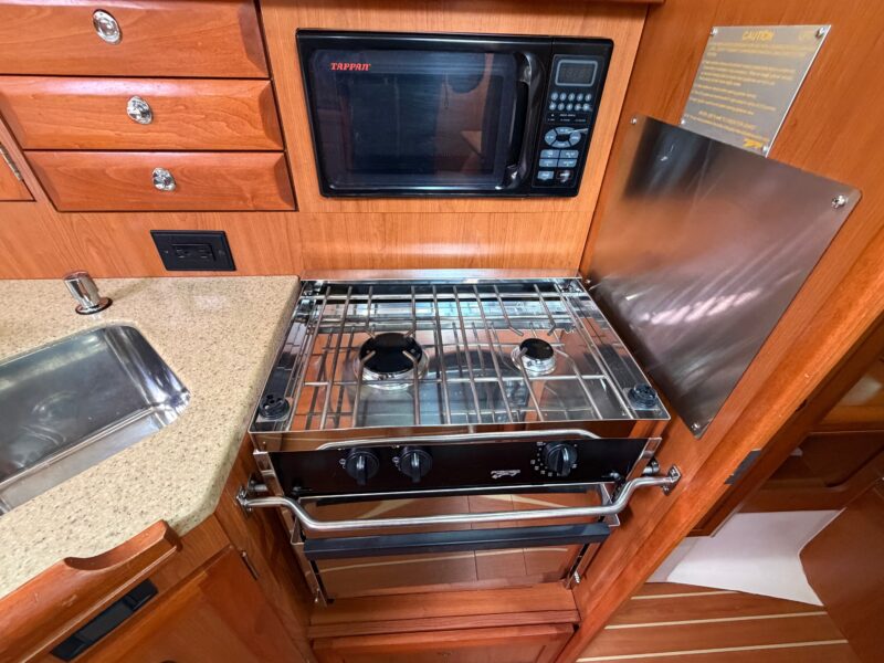 2009 Hunter 36
