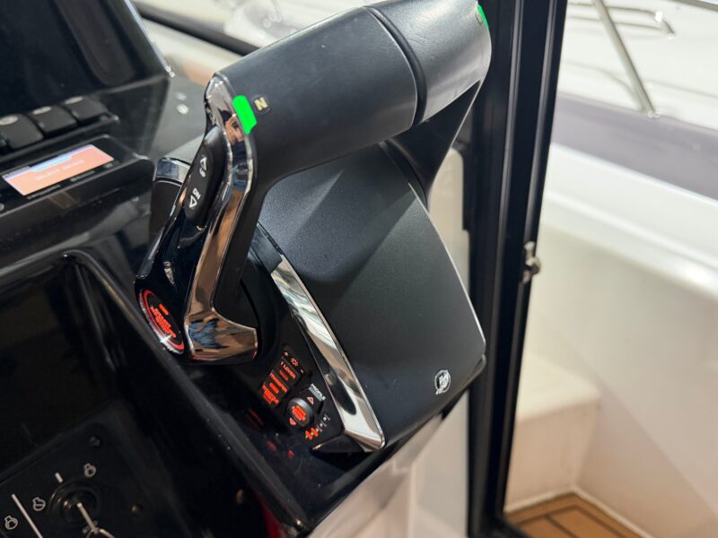 2023 Beneteau Antares 9